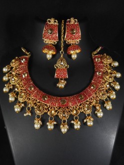 Necklace Set